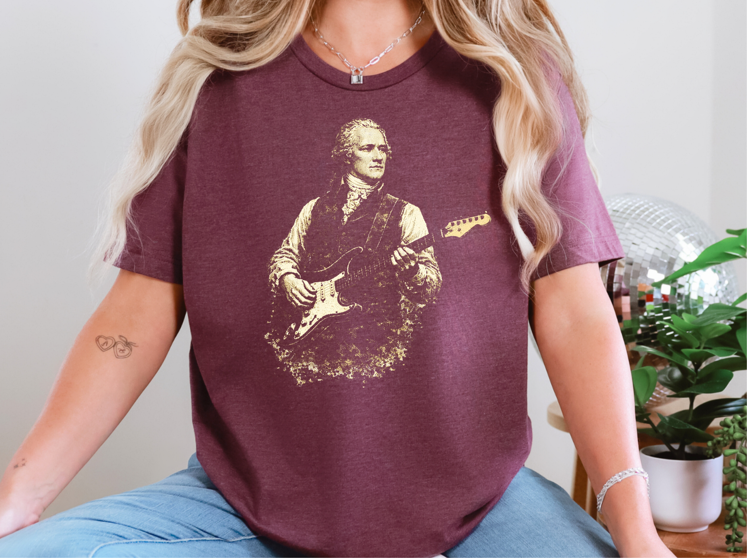 Mockup_06_Alexander Hamilton Electric Guitar Vintage Print.png