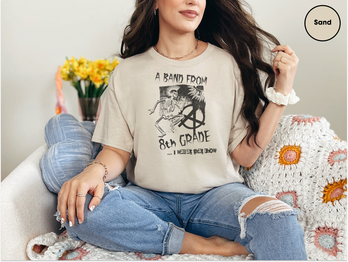 Group-Woman-Sand-CouchBandFrom8th.png