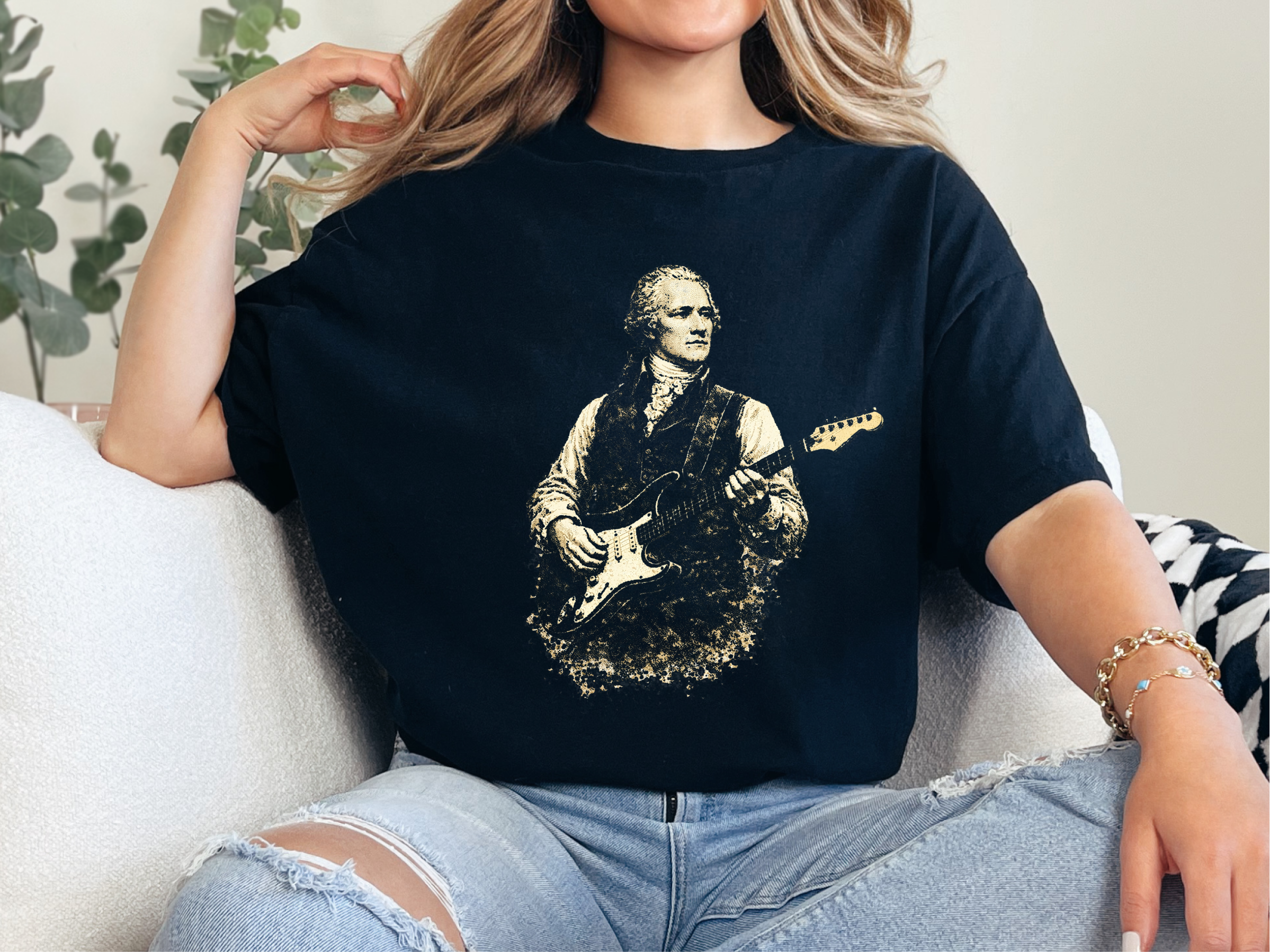 Mockup_02_Alexander Hamilton Electric Guitar Vintage Print.png
