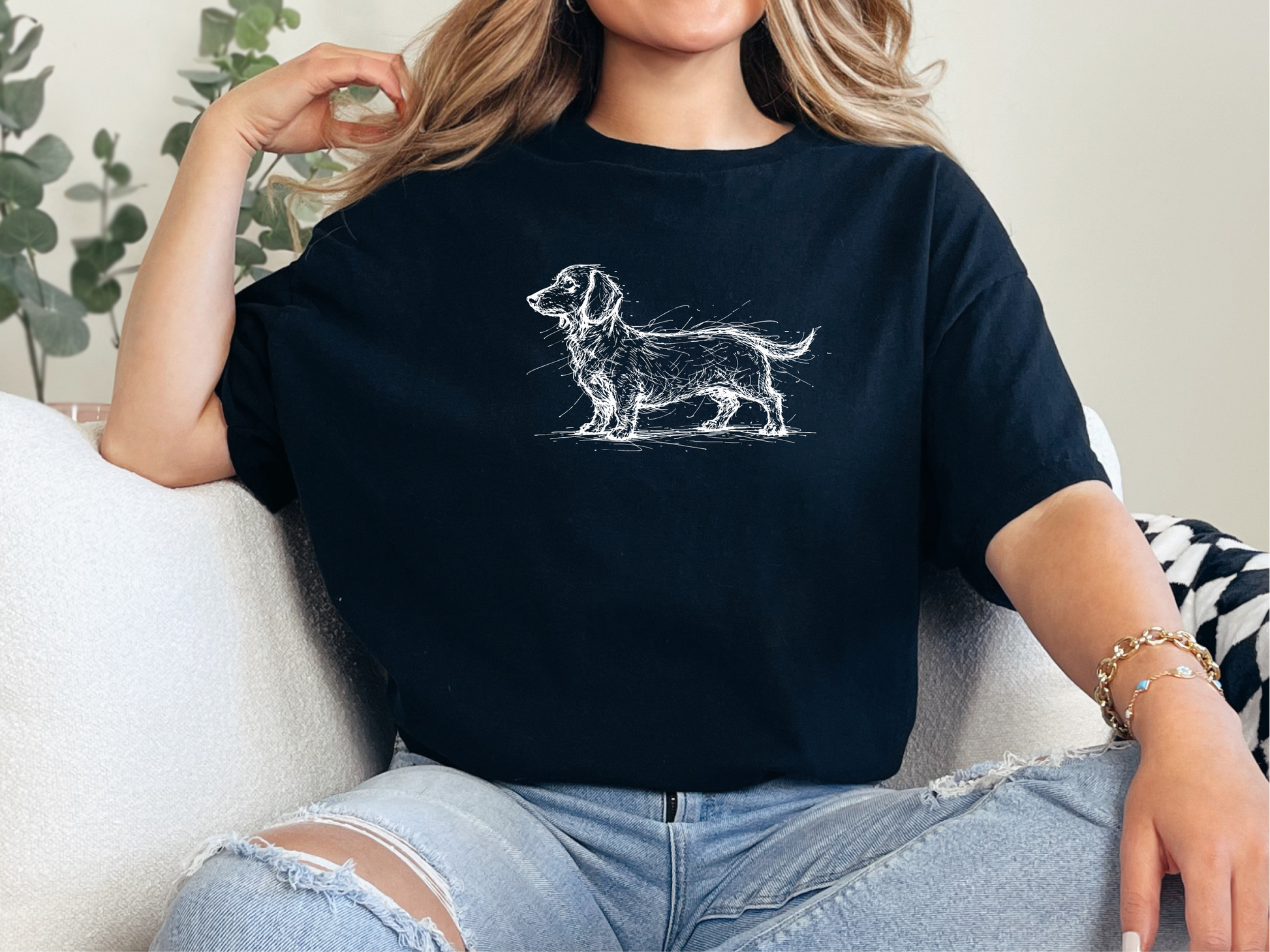 Mockup_02_Dachshund Sketch.png