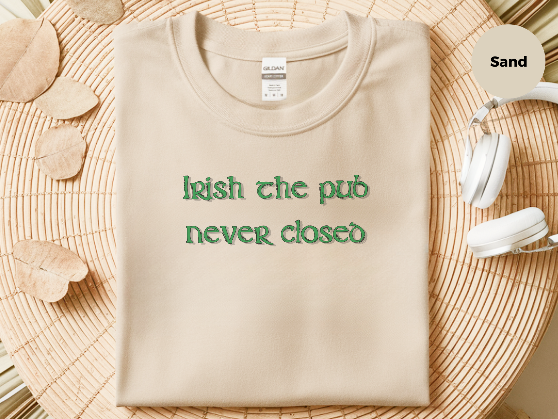 Mockup_02_Irish The Pub Never Closed.png