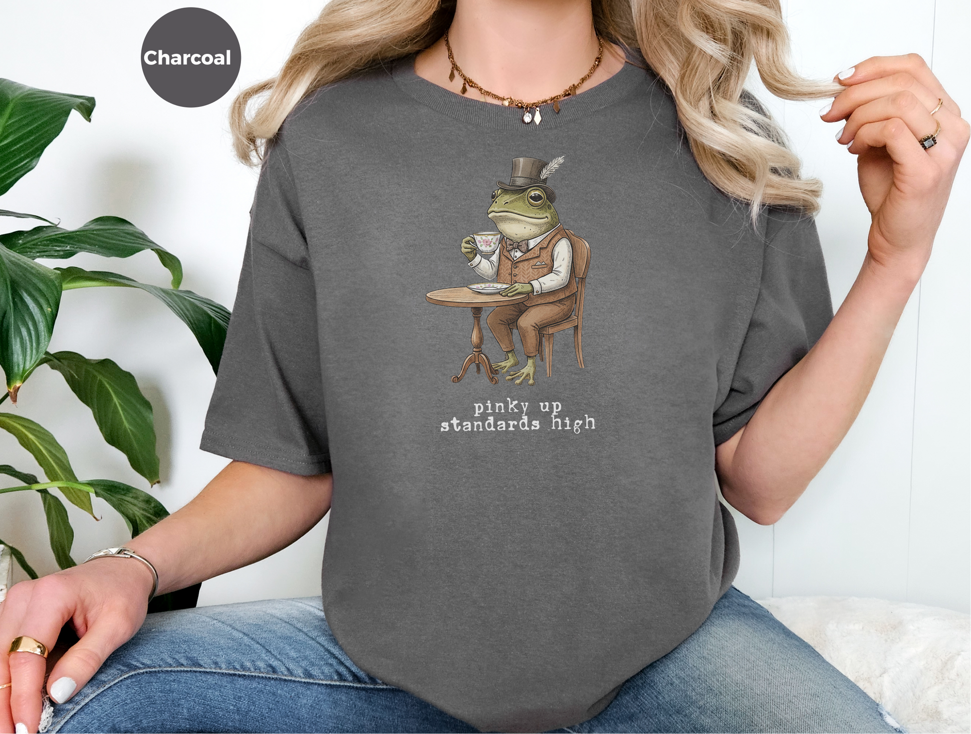 Mockup_05_Pinky up standards high.png